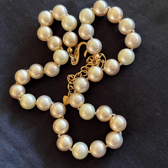 Carolee Necklace - Picture 12 of 12